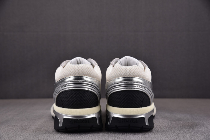CHANE1 SNEAKER