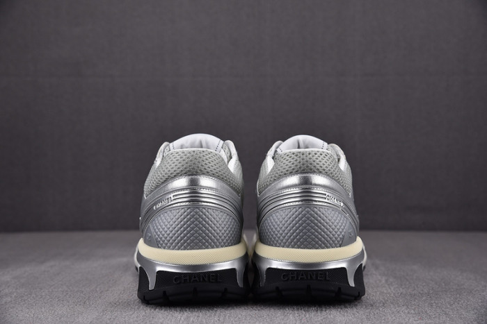 CHANE1 SNEAKER