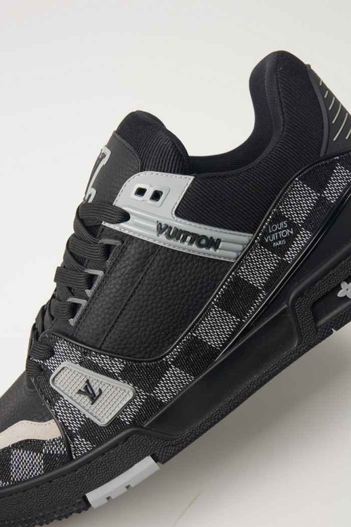 1V SNEAKERS 1V0425-047