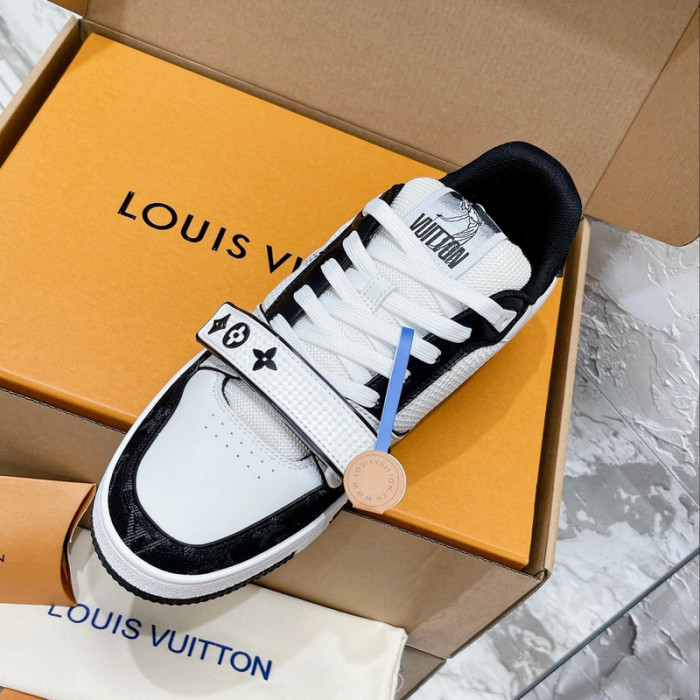 1V SNEAKERS 1V0425-195