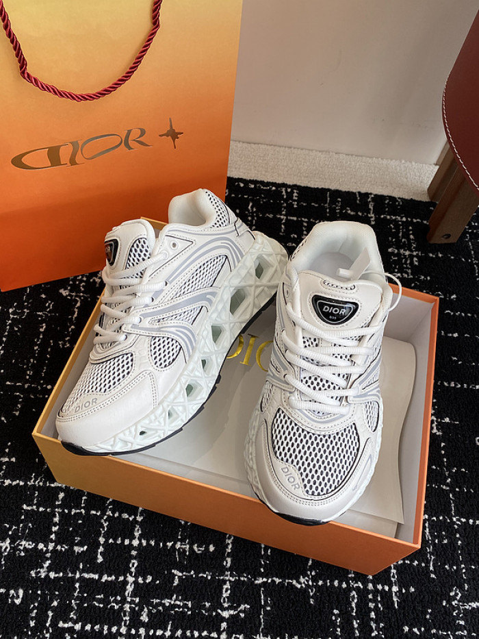 D10R SHOES B35 B35-005