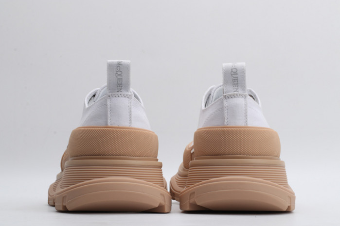 ALEXANDER MCQUEEN SNEAKERS MC639-0089