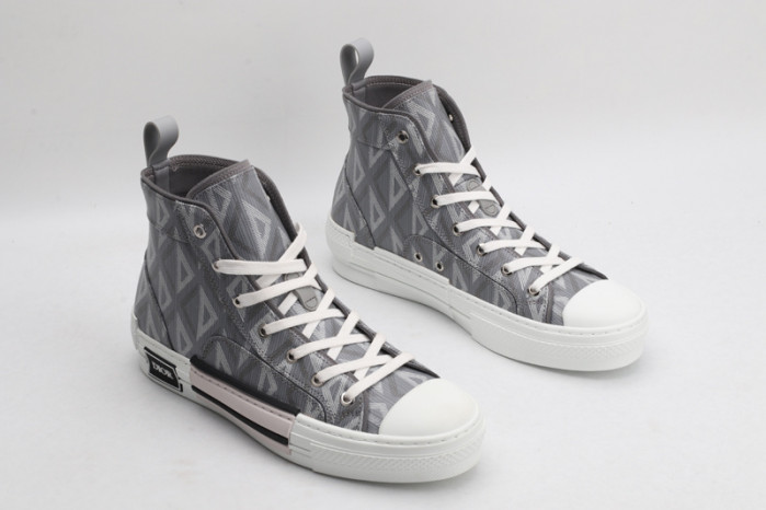 D10R B23 Sneakers High Top