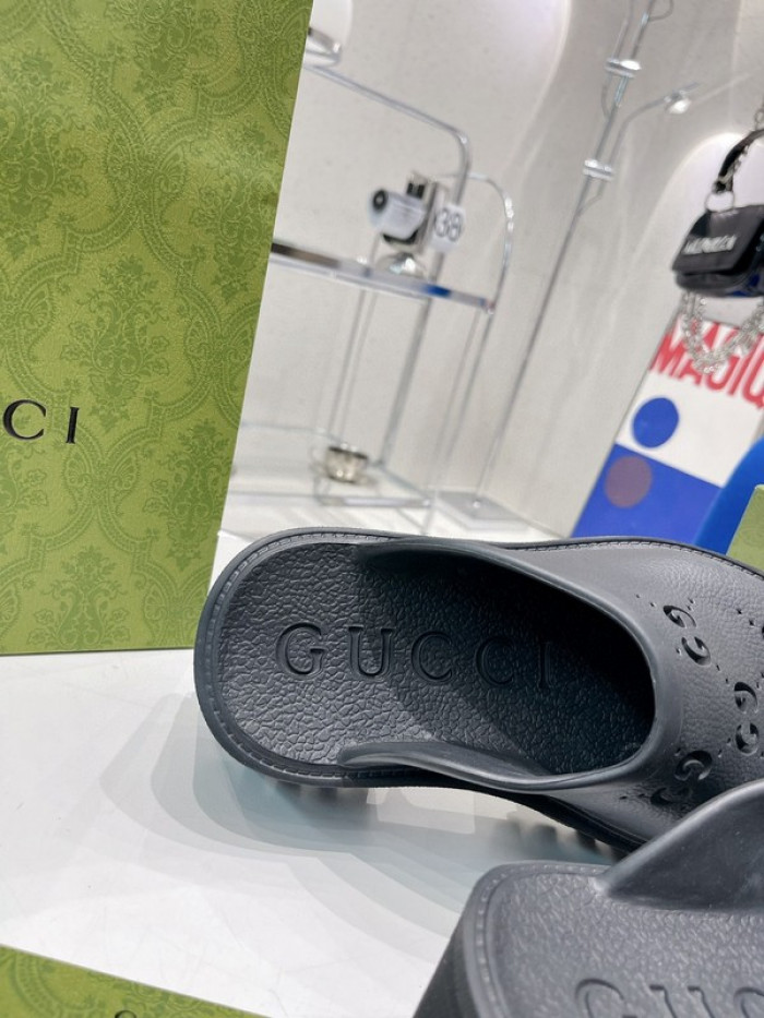 gucc slippers