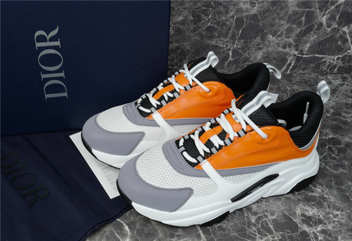 D10R B22 TRAINER SNEAKER