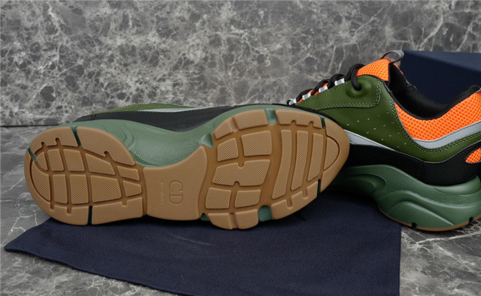 D10R B22 TRAINER SNEAKER