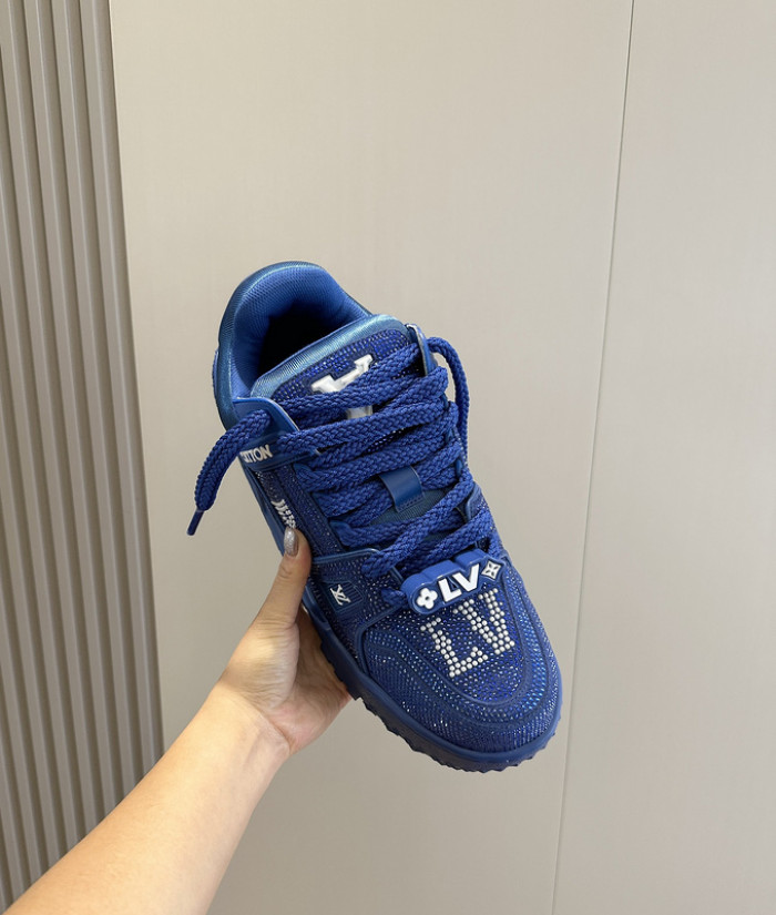 1V SNEAKERS 1V0425-032