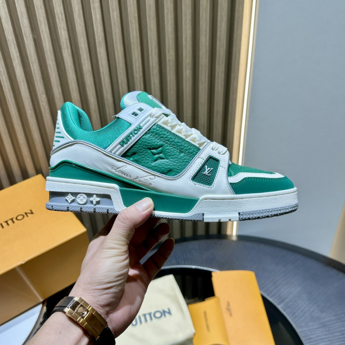 1V SNEAKERS 1V0425-147