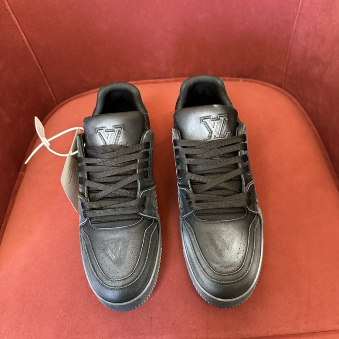 1V SNEAKERS 1V0425-149
