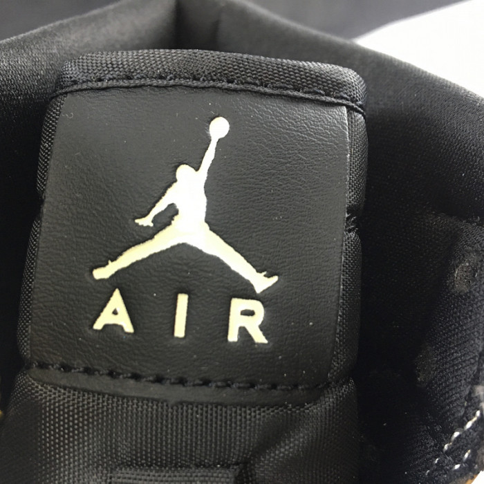 Air Jordan 1 High Premium WMNS Fossil Mushroom AH7389-003