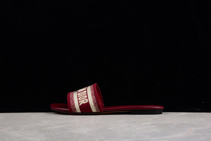 D*or slippers