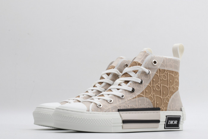 D10R B23 Sneakers High Top