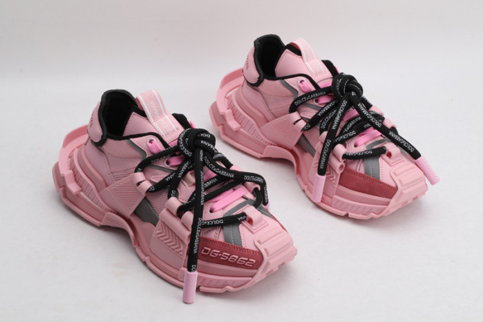 d.g. sneakers