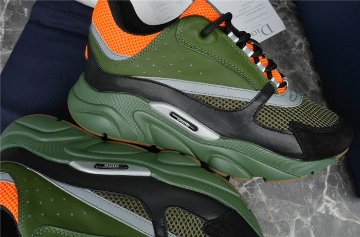D10R B22 TRAINER SNEAKER