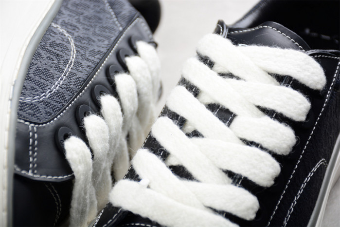 D10R B33 Sneakers Low Top DR33-006