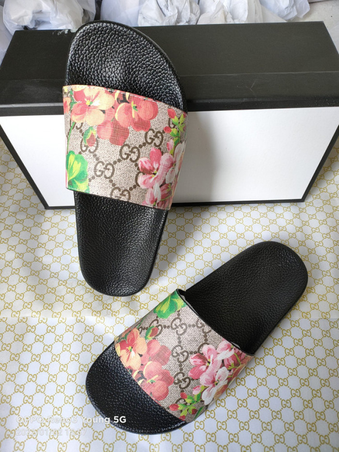 gucc slippers