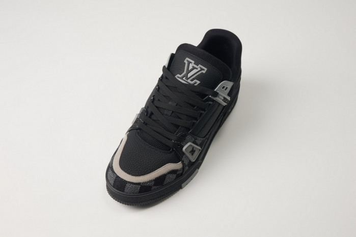 1V SNEAKERS 1V0425-047