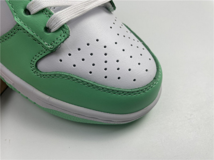 nike dunk low green glow (w) dd1503-105