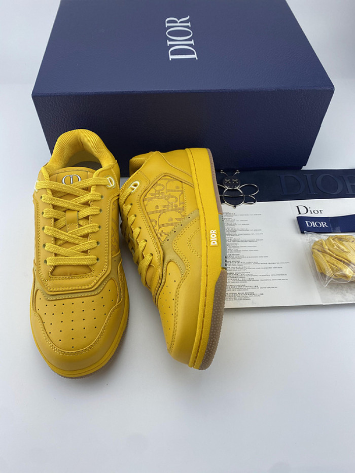 D10R B27 SNEAKERS