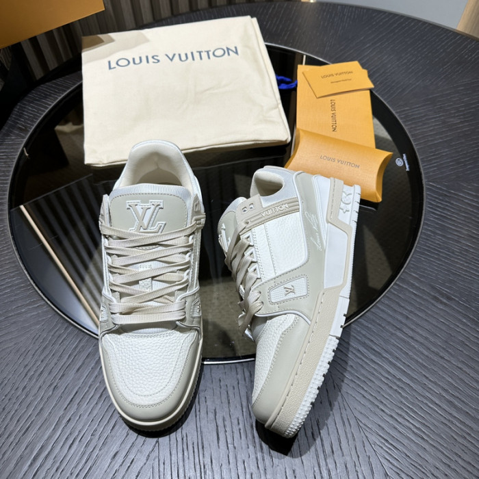 1V SNEAKERS 1V0425-166