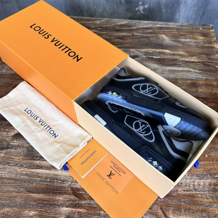 1V SNEAKERS 1V0425-204