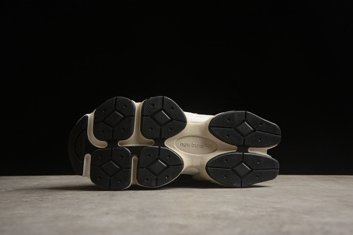 New Balance Beauty & Youth x 9060 