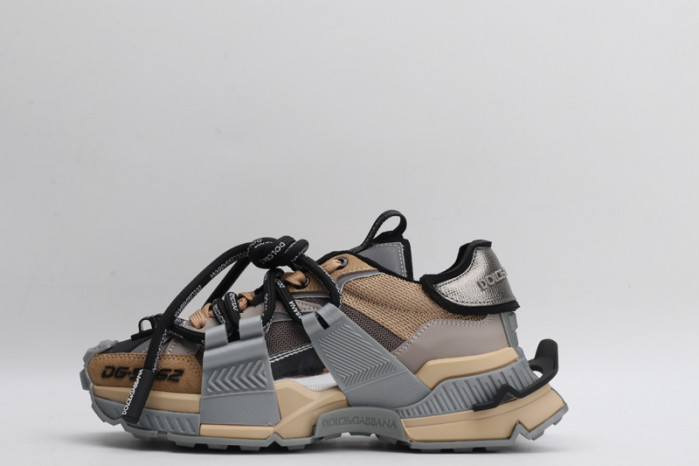 d.g. sneakers