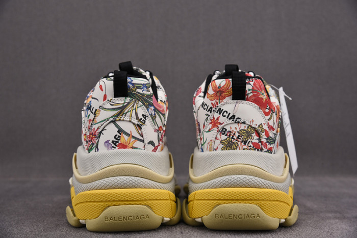 BLCG Sneaker Triple.s Sneakers BL520012365