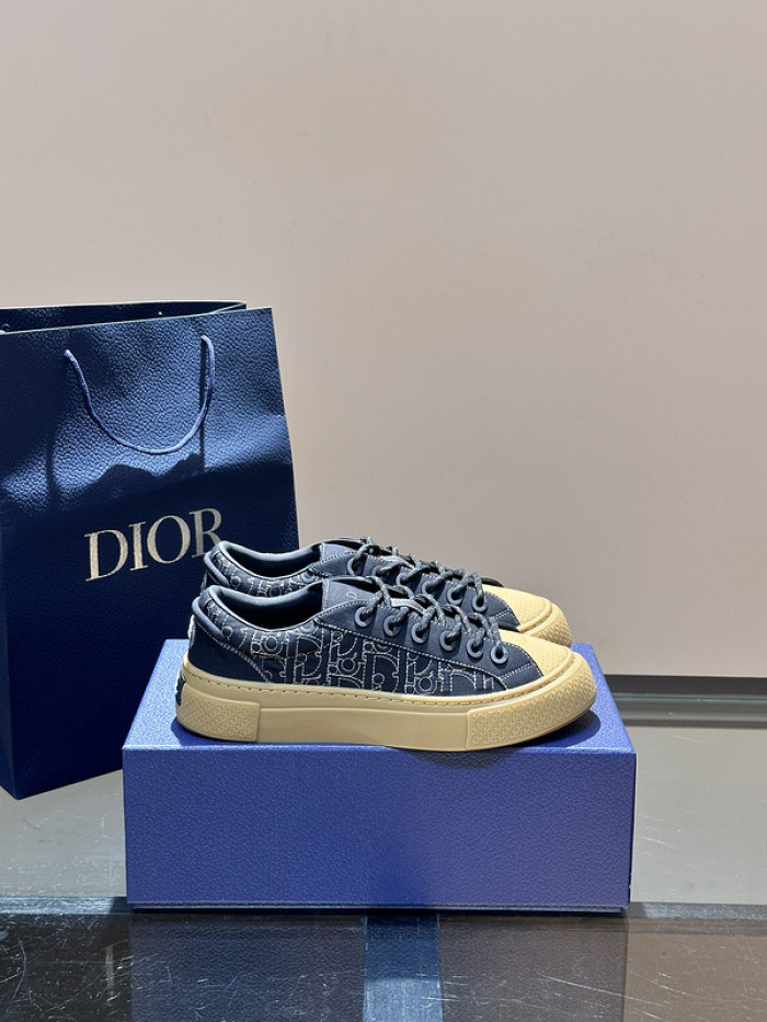 D10R B33 Sneakers Low Top DR33-009