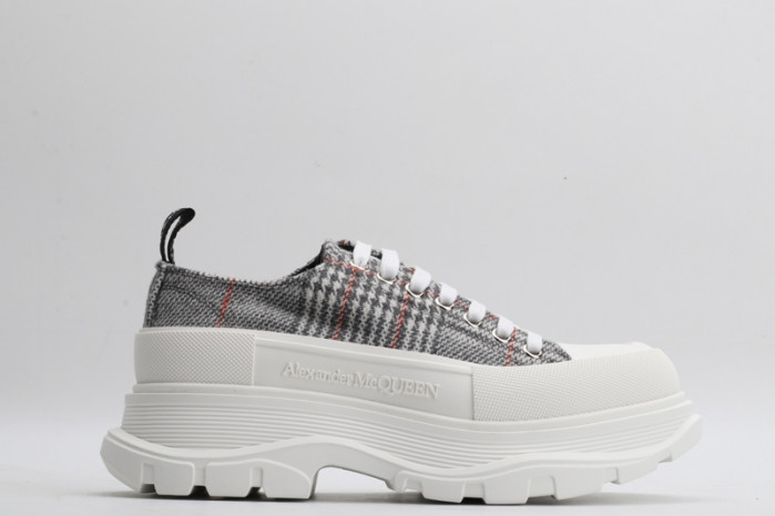 ALEXANDER MCQUEEN SNEAKERS MU5823-0056