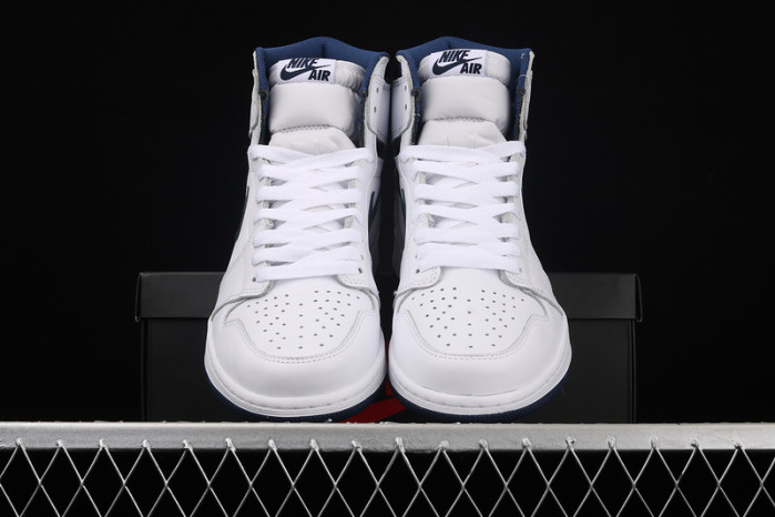 AIR Jordan 1 Retro Metallic Navy (2016) 555088-106