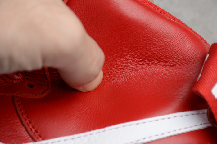 SUPREME NIKE AIR FORCE 1 HIGH SUPREME SP RED 698696-610