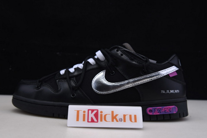 OFW x Futura x Nike Dunk Low DM1602-001