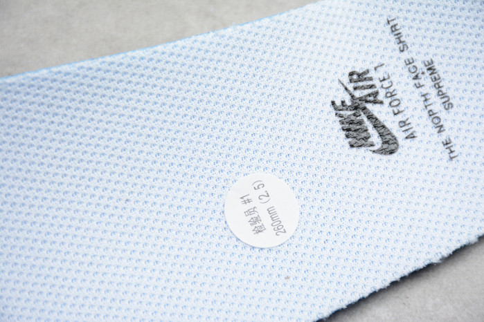 SUPREME X THE NORTH FACE X NIKE AIR FORCE 1 WHITE/BLACK AR3066-100